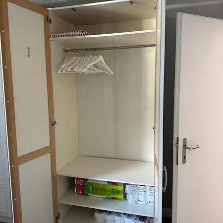 In Διαμέρισμα Γκρίντελβαλντ